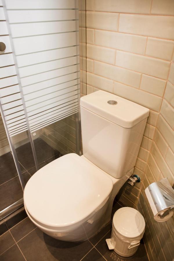 Central Comfy Modern Flat 2 Bedrooms 2 Bathrooms Athens Exterior photo